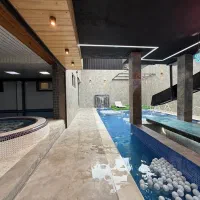 اجاره-عمارت-هشت-خواب-با-دو-استخر-نزدیک-ساحل