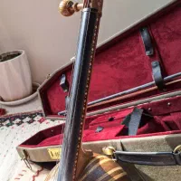 کمانچه عطا|سازهای سنتی|شیراز, آبیاری|دیوار