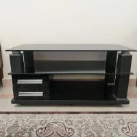 میز تلویزیون شیشه ایی در حدنو|میز تلویزیون|تهران, شهرآرا|دیوار