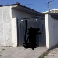 خانه ی ویلایی   آلاله ی دوم نبش کوچه ی ۱۸ متری