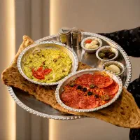 استخدام کمک آشپز صبحانه زن آشپز