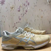 کفش والیبال|تجهیزات ورزشی|شیروان (خراسان), |دیوار