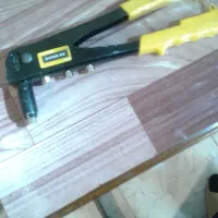 دستگاه پرچ با سوزن