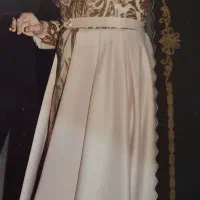 لباس مجلسی مزونی دو دامنه، منجوق دوزی و دامن ساتن