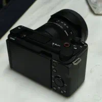 دوربین zv e10 mark 2 به همراه لنز سیگما 18 50