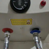 لوازم آرایشگاه(کمد  ترولی کیف دستگاه استریل)|آرایشگاه و سالن‌های زیبایی|اهواز, ۳۰ متری|دیوار