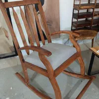 صندلی راک با چوب چنار