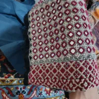 زی استین هزار اینه