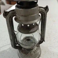 فانوس نفتی قدیمی|کلکسیون اشیاء عتیقه|تهران, افسریه جنوبی|دیوار
