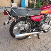125