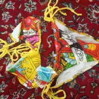 مایو فانتزی|لباس|ریگ, |دیوار