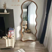 آینه قدی چوبی موج دار