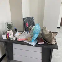تخت و  صندلی تزریقات میزمنشی و مبل انتظار|پزشکی|ری, دیلمان|دیوار