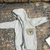 حوله نوزاد|کفش و لباس بچه|مسجد سلیمان, |دیوار