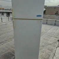 یخچال آزمایش