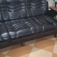 مبل ۷نفره تمام چرم وچوب نو شرکتی|مبلمان خانگی و میز عسلی|خمینیشهر, |دیوار