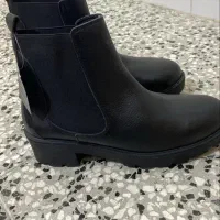 شخصی نو تمیز