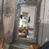گنجه و آینه قدی