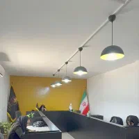 کارمند فروش با حقوق بالا