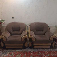 مبلمان راحتی ۶ نفر سالم و تمیز همراه با ۴میزعسلی|مبلمان خانگی و میز عسلی|مشهد, شهرک امام هادی (شهرک غرب)|دیوار
