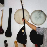 استانبولی و سه تار و ناغارا