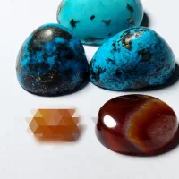 سنگ انگشتر فیروزه و عقیق