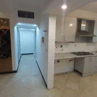 فروش آپارتمان ۲ خوابه طبقه ۱ کلاک پایین ک تهرانیا|فروش آپارتمان|کرج, کلاک پایین|دیوار
