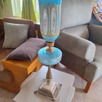 یک عدد چراغ تک قدیمی و آنتیک