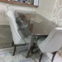 میز ۸ نفره