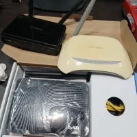 دو عدد مودم و یک روتر نو و تمیز