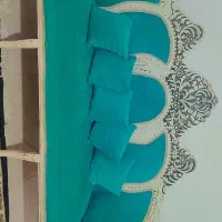 مبل سلطنتی و میز تلویزیون