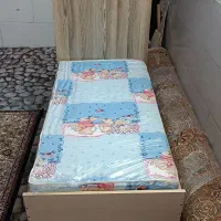 تخت و تشک نوعه نو باهم ۱میلیون (معاوضه دارم)