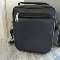 کیف کارمندی کاملا نو یک بار استفاده شده