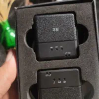 میکروفن.صندلی. نور