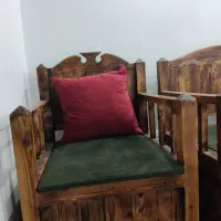 ست چهار نفره مبل چوبی سنتی باکس دار با میز