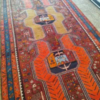 کناره دستباف مشگین ۳/۲۰×۱/۶۰ کارکرده یک تخته