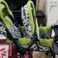 کالسکه دو قلو