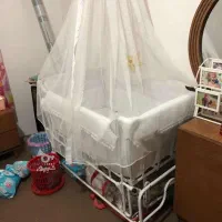 تخت کنارمادر پرشیا