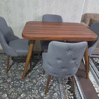 میز غذا خوری تمیز بدونه ایراد