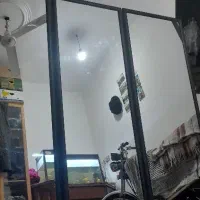 آینه قَدی برای آرایشگاه .میوسراه