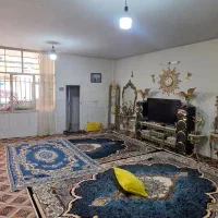 طبقه هم کف از دو طبقه قولنامه معتبر|فروش خانه و ویلا|اصفهان, عمان سامانی|دیوار