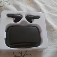 ایرپاد بلوتوث داردارای کارتون به فروش می رسد|لوازم جانبی موبایل و تبلت|سنندج, |دیوار