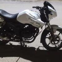 آپاچی 180