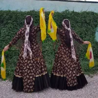 لباس محلی|لباس|کازرون, |دیوار