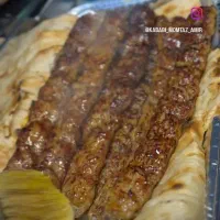 تهیه غذای برادران بهنام قربانی نیا