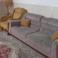 مبل و میز غذا خوری