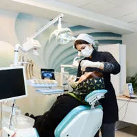 همکاری با دندانپزشک پروانه تهران روز های فرد|استخدام درمانی، زیبایی، بهداشتی|تهران, شهرک کوهسار|دیوار