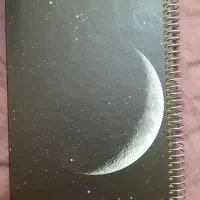 دفتر با طرح ماه