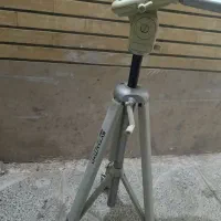 سه پایه دوربین فیلمبرداری و عکاسی