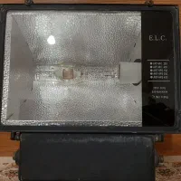 پروژکتور (نورافکن)400وات اصلی|لامپ و چراغ|قم, شهرک امام حسین|دیوار